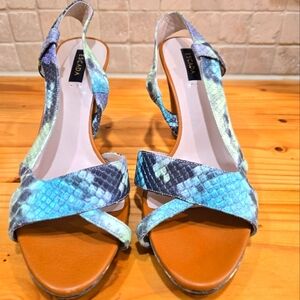 ESCADA blue leather snakeskin heels sz 39 (8.5)